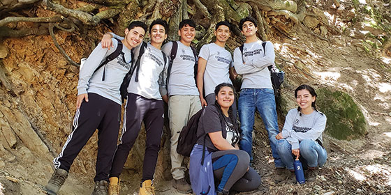Local youth from the Student Conservation Association