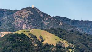 Mt. Um summit and the Cube