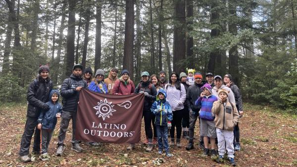 Group of hikers from Latino Outdoors